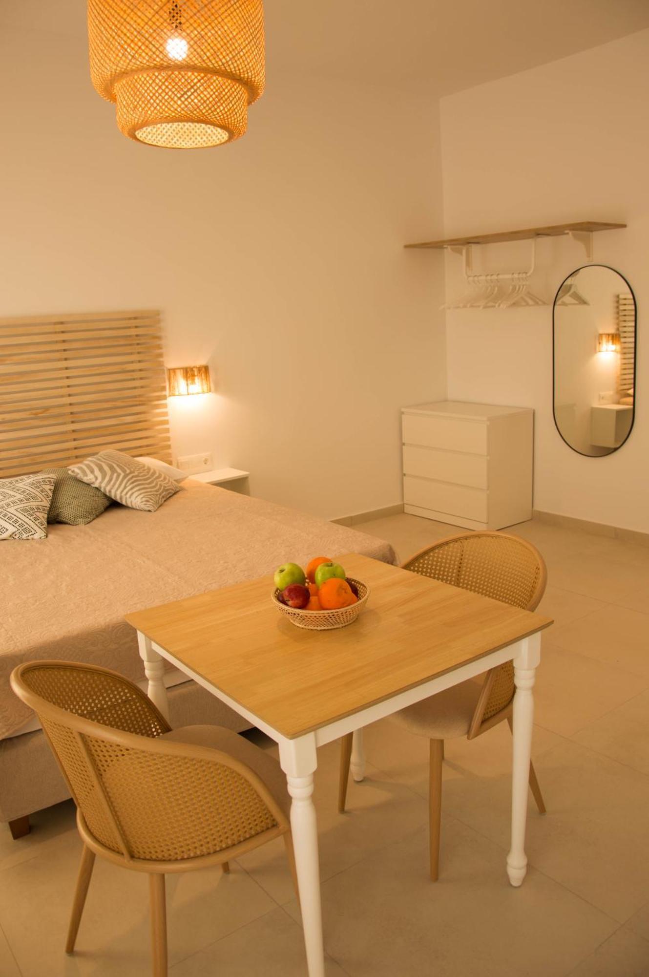 Aristidis Apartments アギオス・ゲオルギオス エクステリア 写真