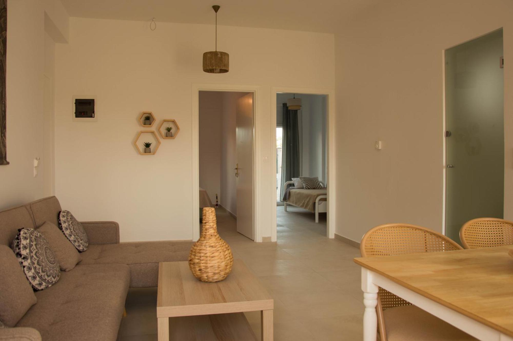 Aristidis Apartments アギオス・ゲオルギオス エクステリア 写真