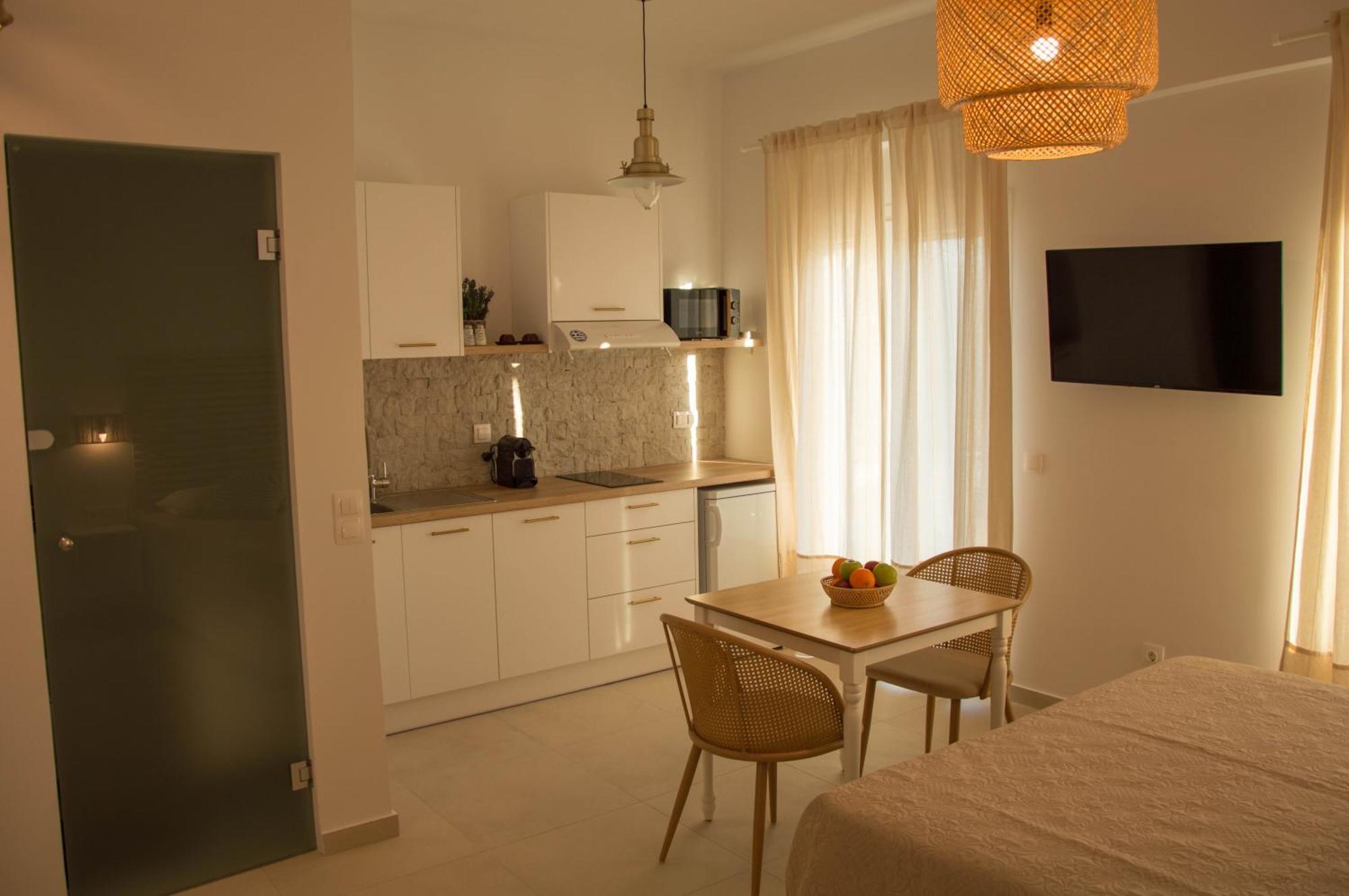 Aristidis Apartments アギオス・ゲオルギオス エクステリア 写真